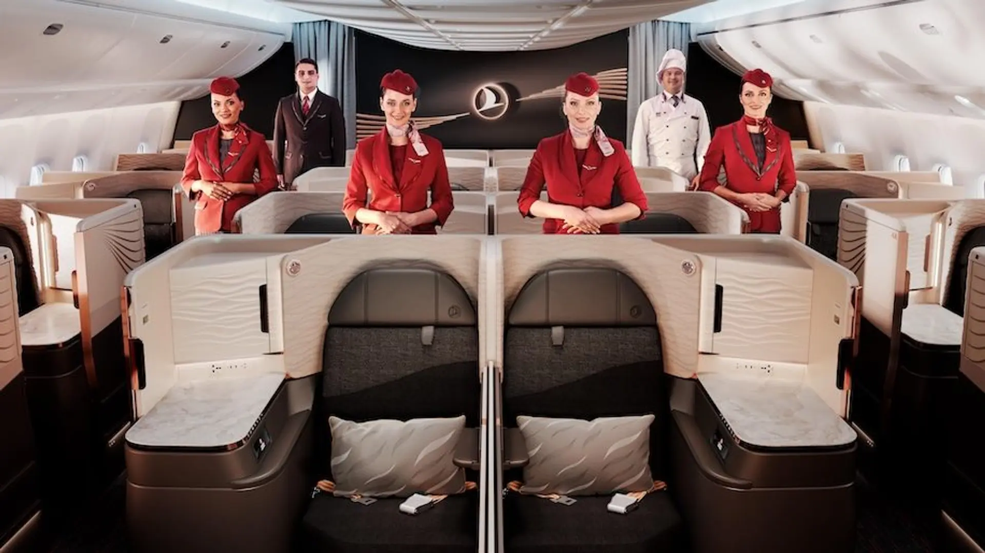 Airlines Toplists - 13 Best Business Class Airlines in the World