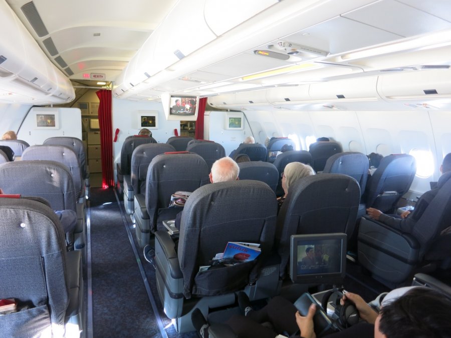 Air Greenland Business class A330 CPH-SFJ, 24.JPG